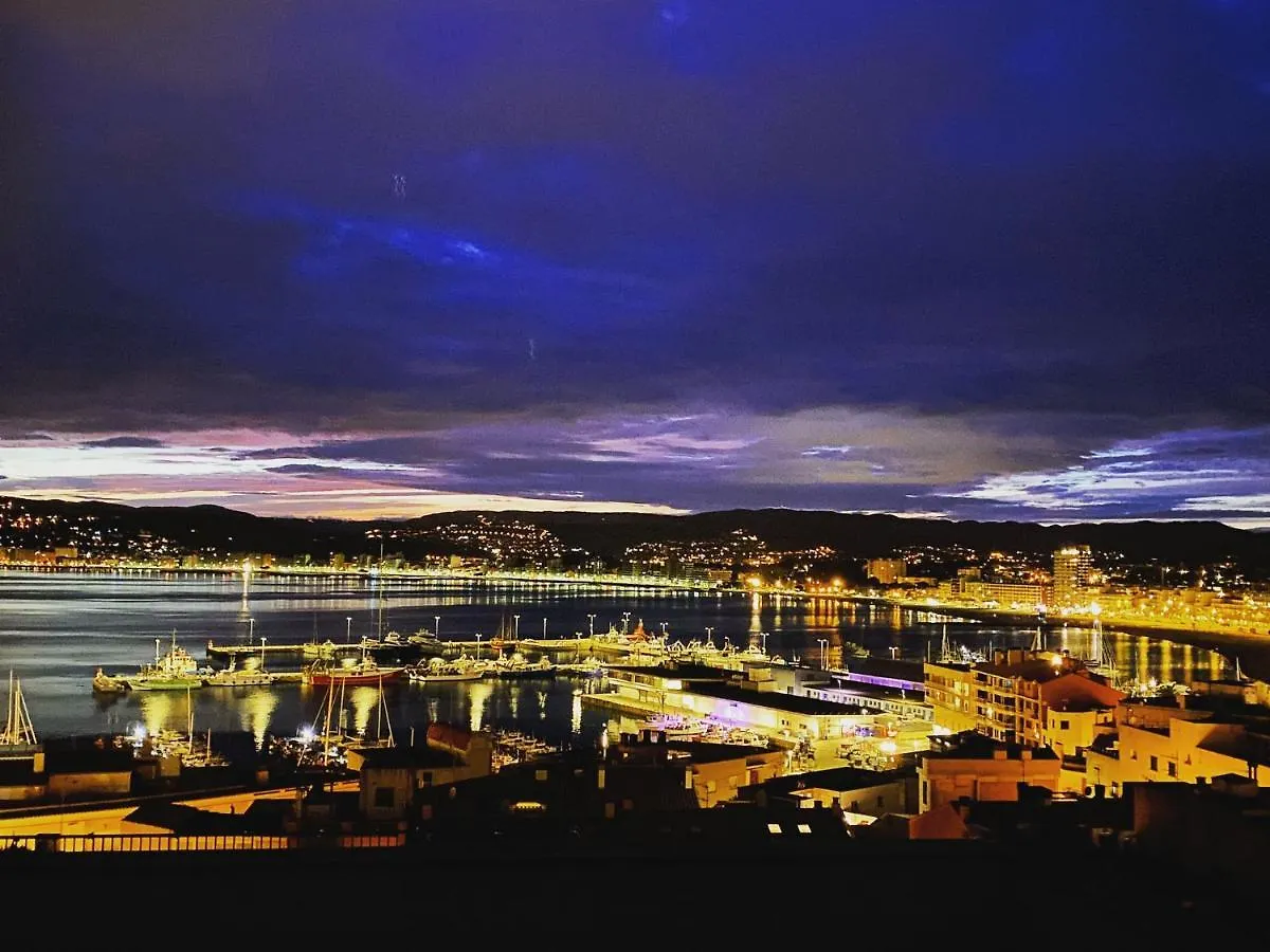 Atic De Palamos Apartment