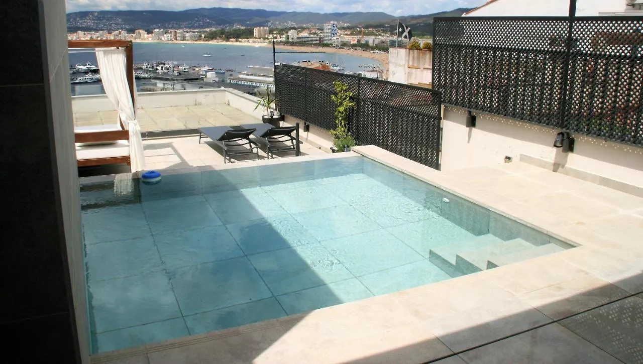 Atic De Palamos Apartment Spain