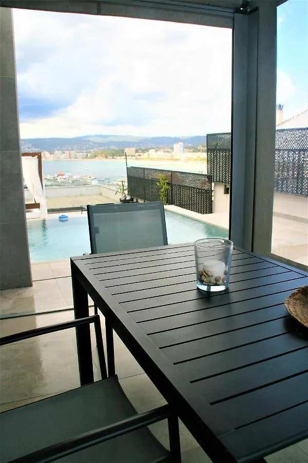 Atic De Palamos Apartment Spain